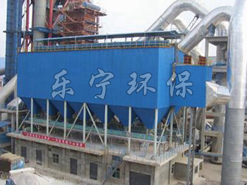 DDF大型反吹袋式除塵器